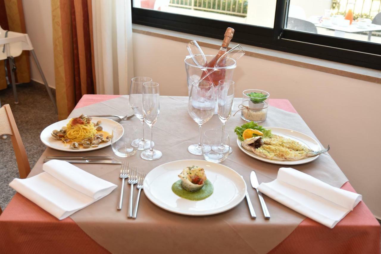 Hotel Excelsior Montesilvano Marina Eksteriør bilde