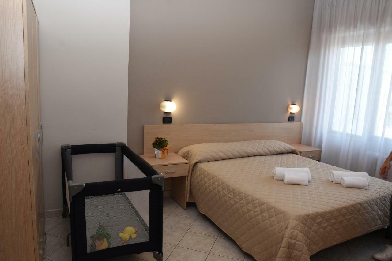 Hotel Excelsior Montesilvano Marina Eksteriør bilde