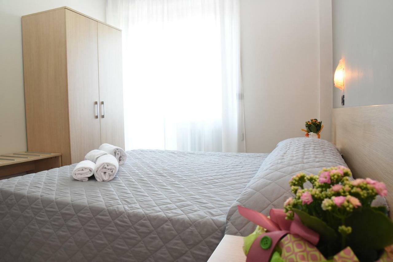Hotel Excelsior Montesilvano Marina Eksteriør bilde